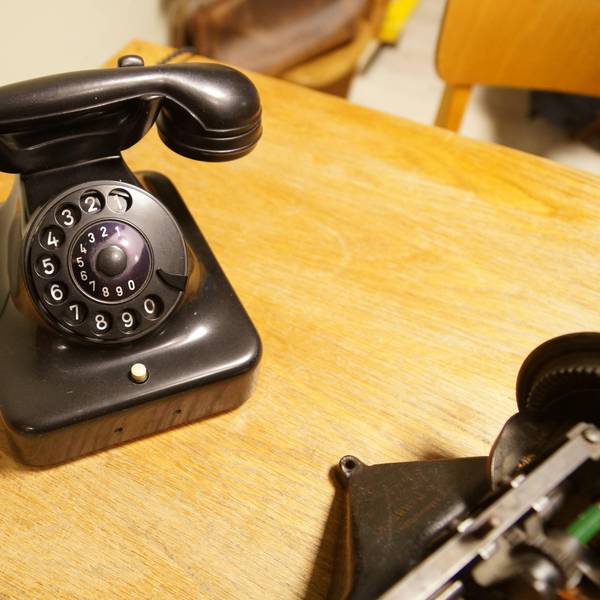 Telefon