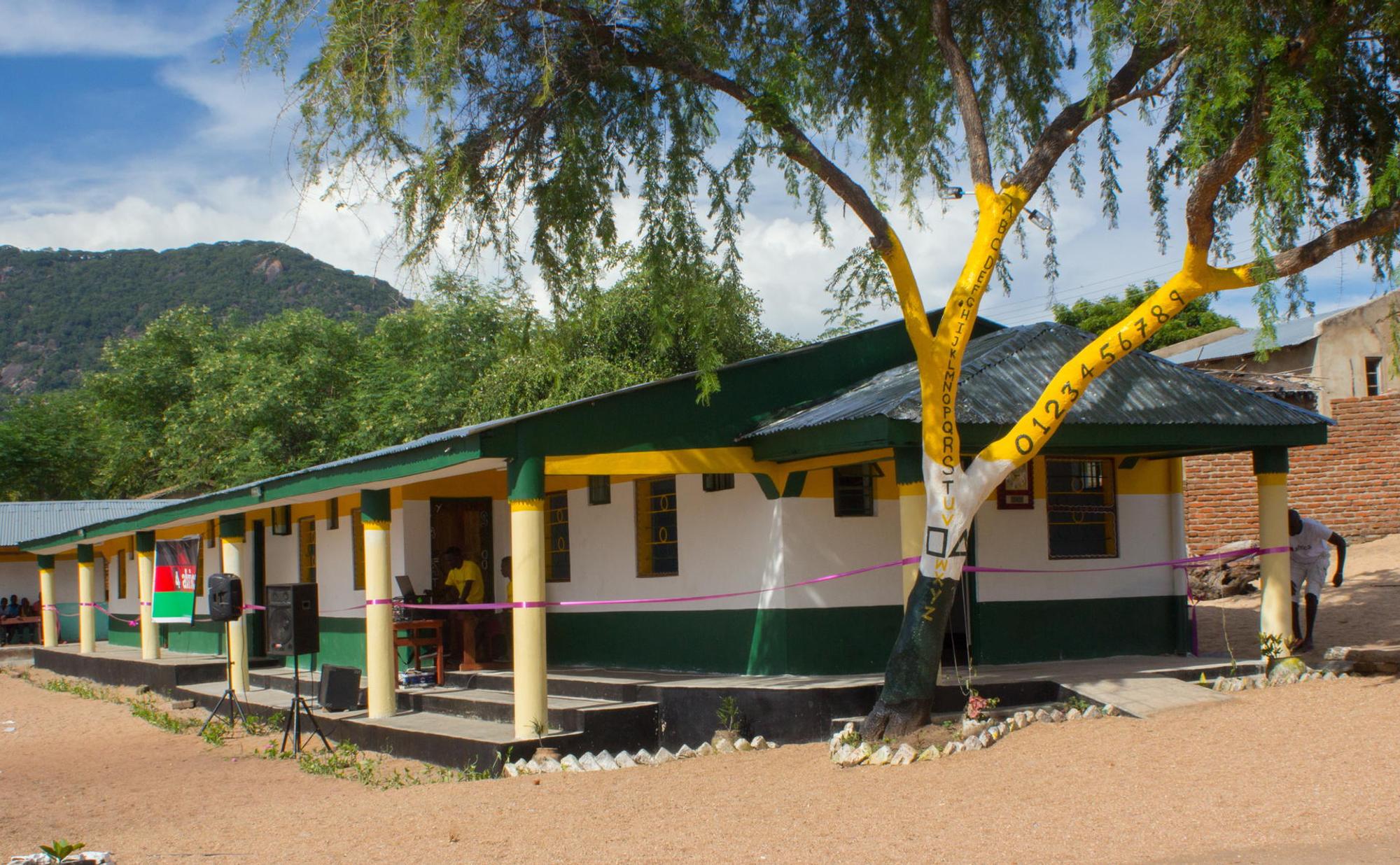 Malawi_Schulgebaeude