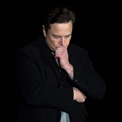 Elon Musk nachdenklich