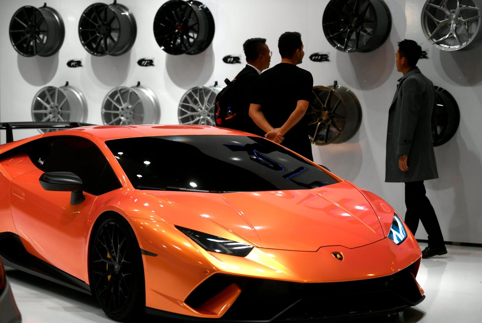 Lambo_essen