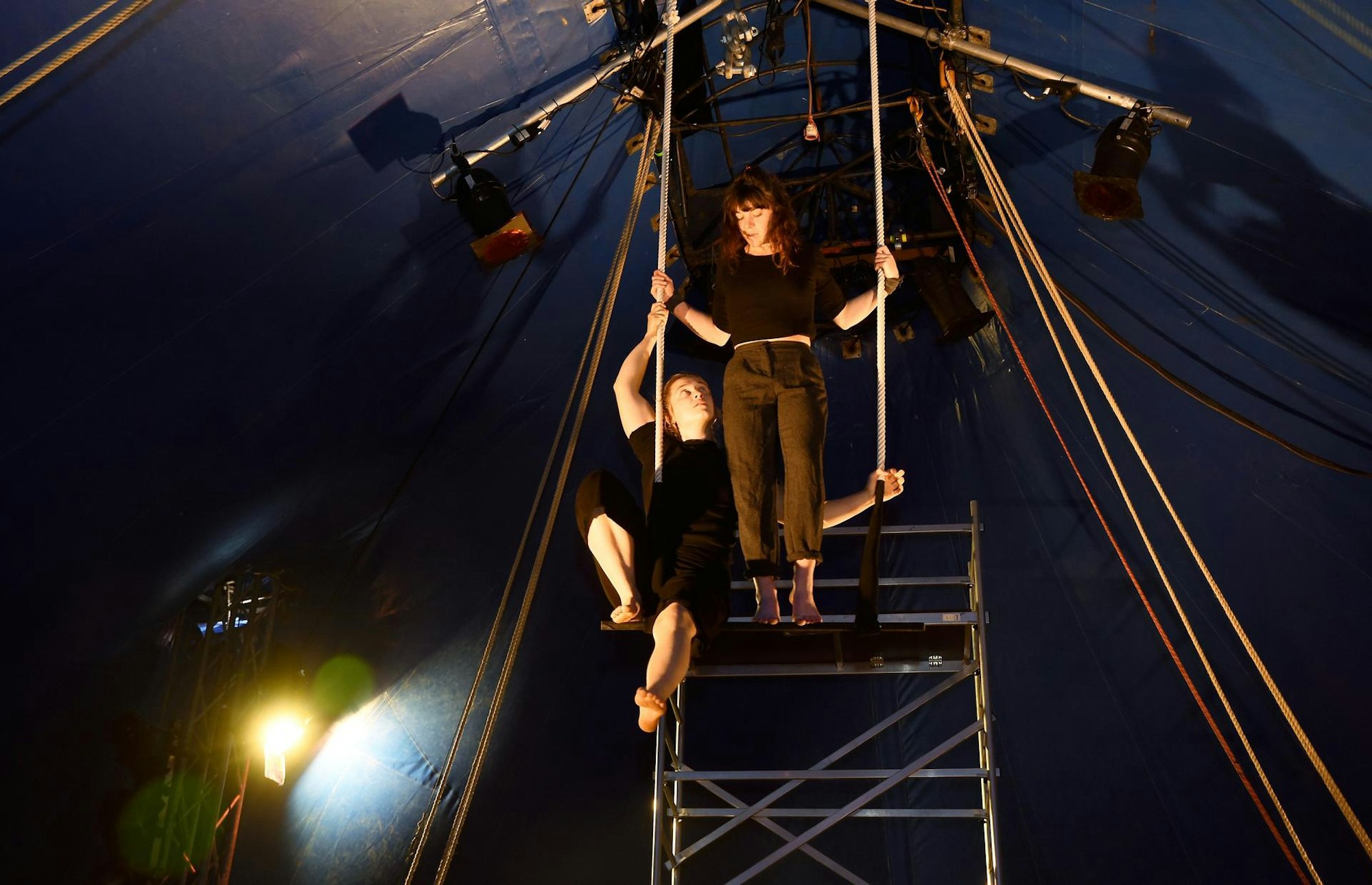 Cirque Bouffon Trapez