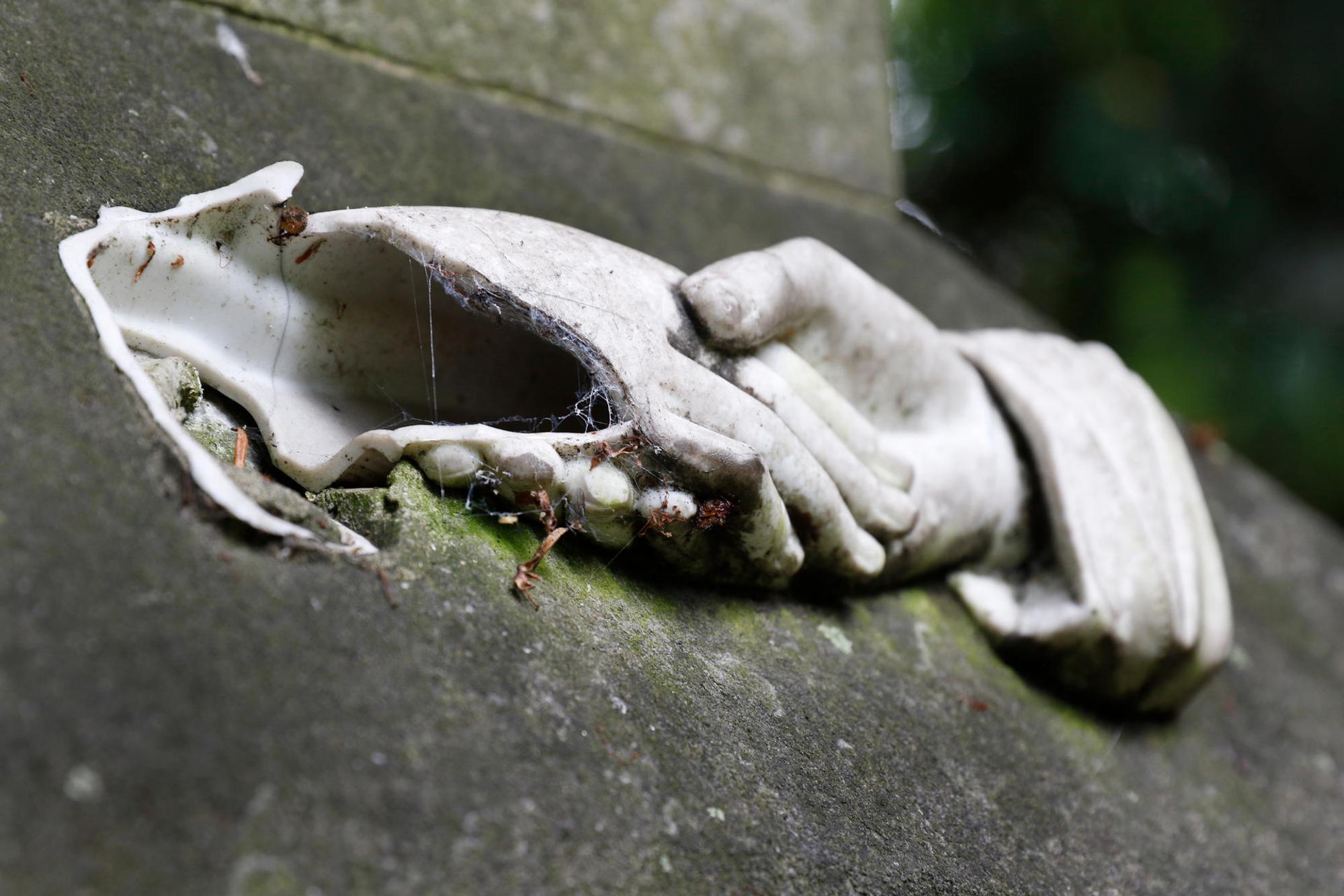 Friedhof Decksteiner Strasse3