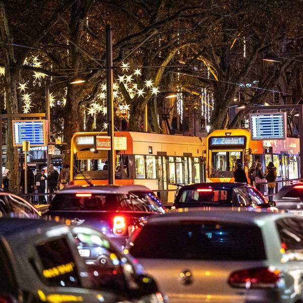 Verkeht am Neumarkt