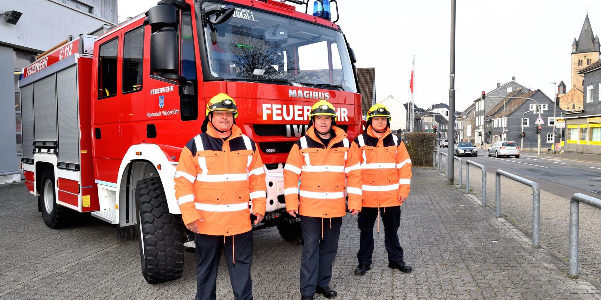 20220330_own_feuerwehr_wipperfuerth_luedenscheider strasse_owl_6546-_02_1