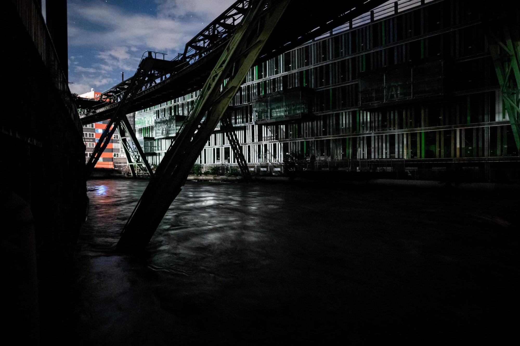 Wuppertal Schwebebahn dpa