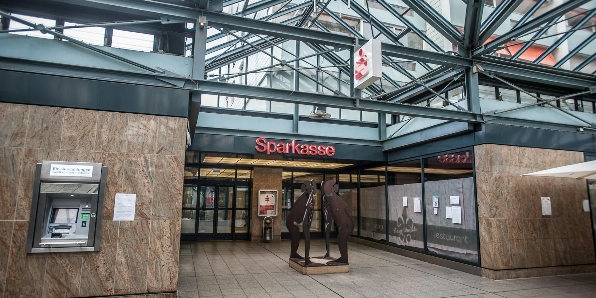 luminaden-sparkasse-leverkusen-ALF_4655