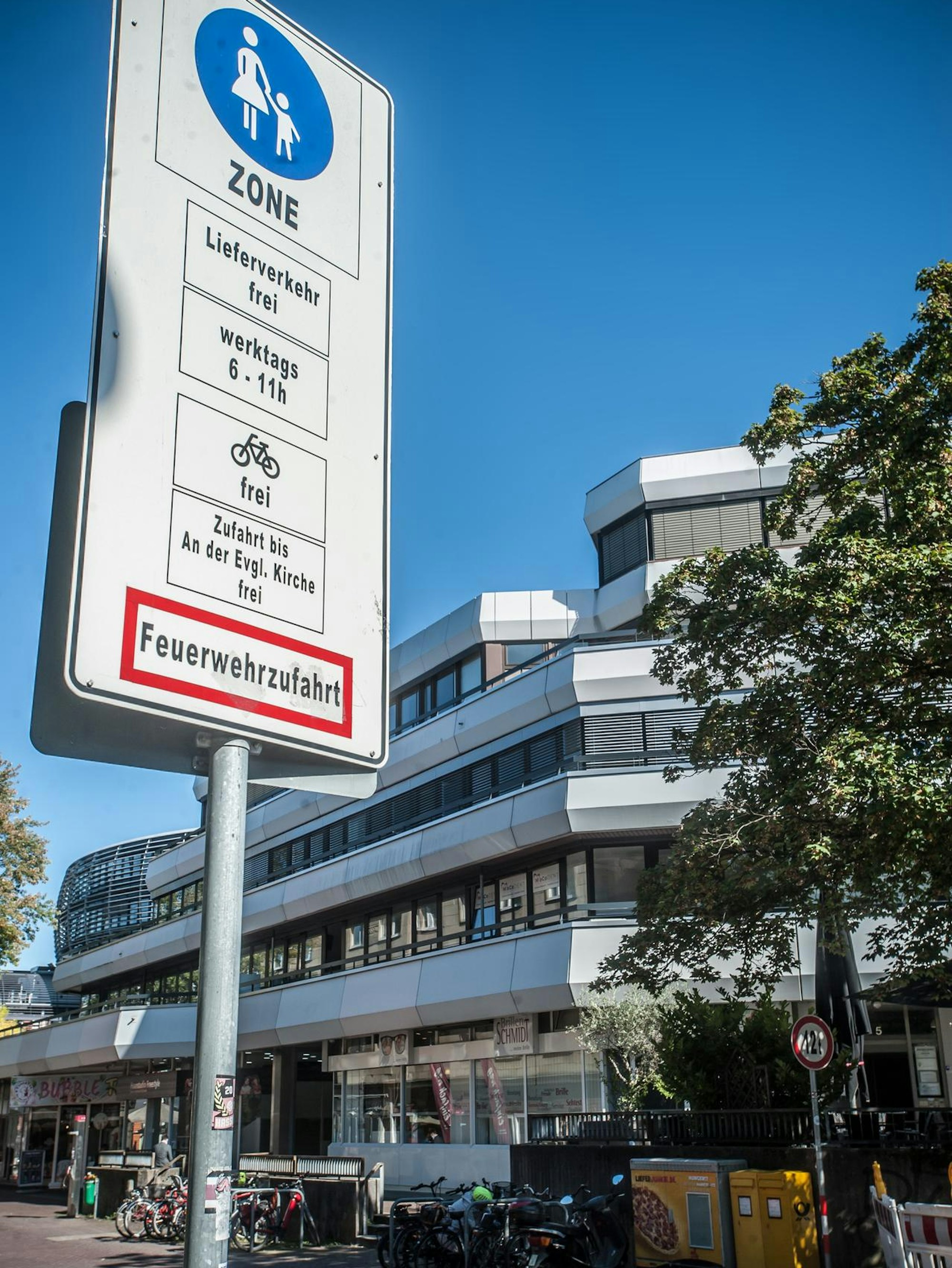 fussgaengerzone-wiesdorf_rar_rle_09222022ALF_3310