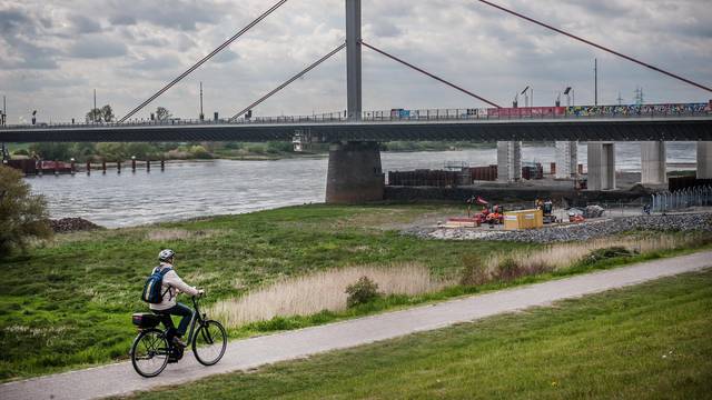 rheinradweg-wiesdorf-RLE-Leverkusen07052021ALF_1426