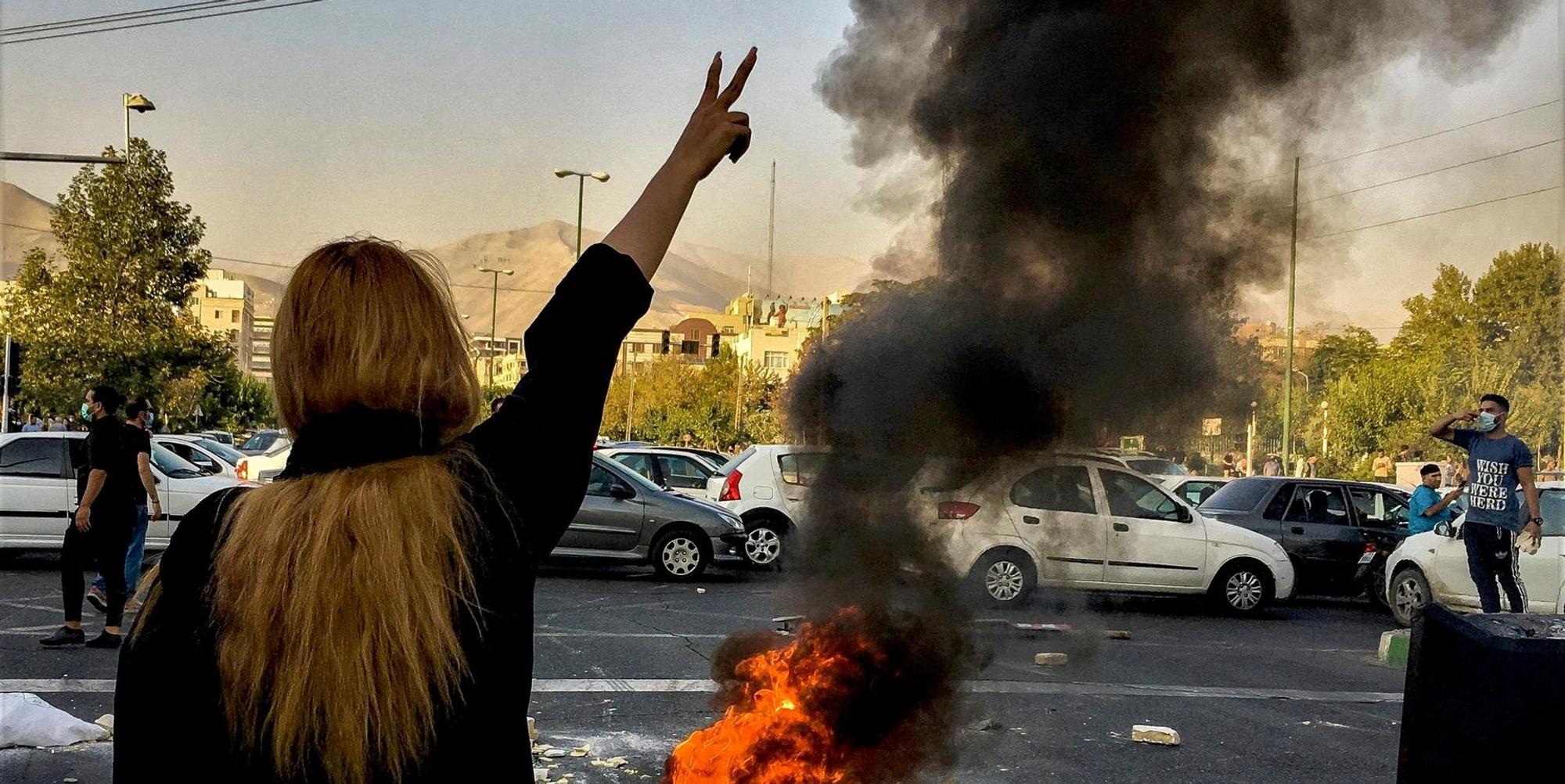Iran Protest ap 251022