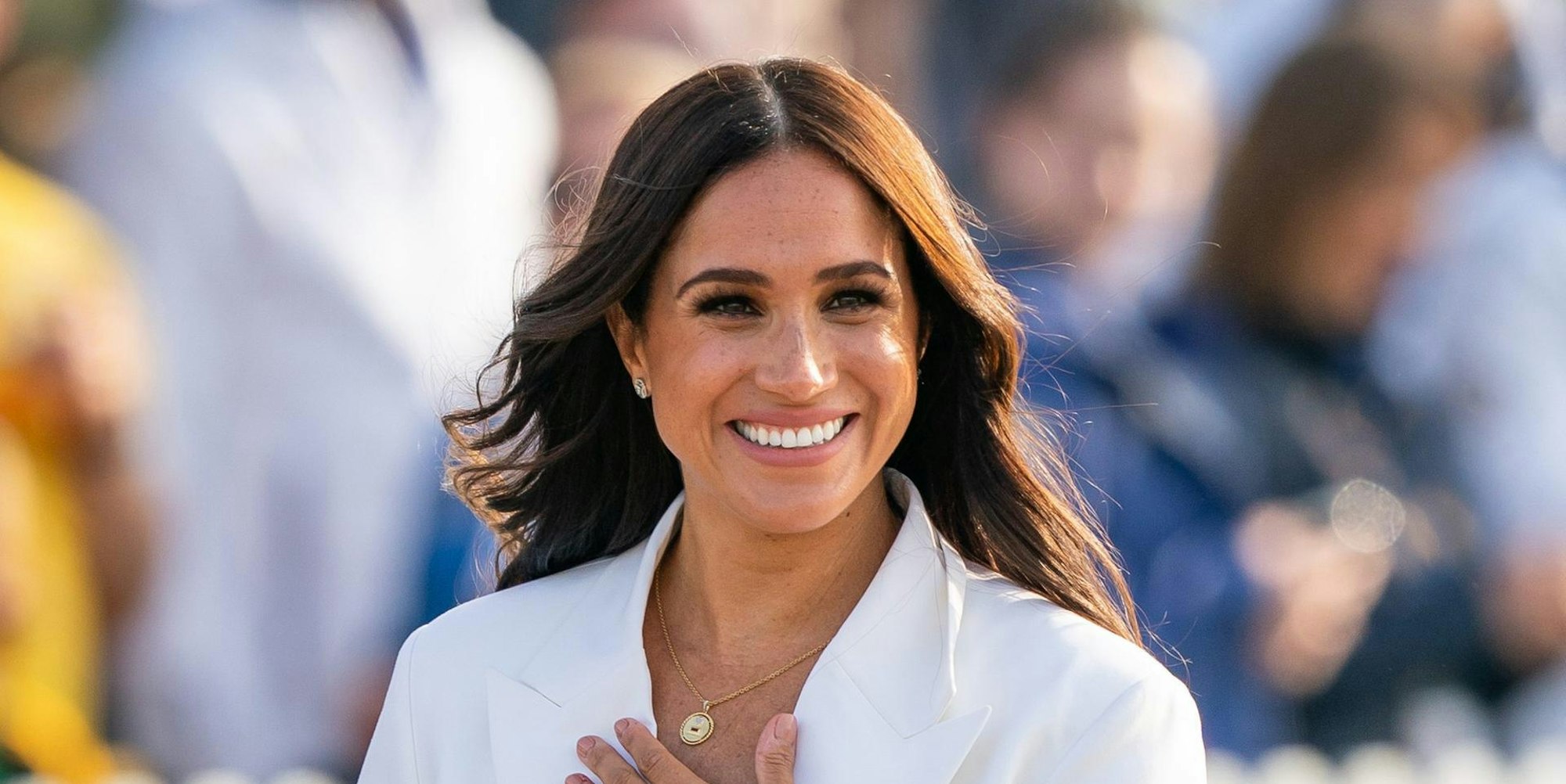 Meghan dpa white