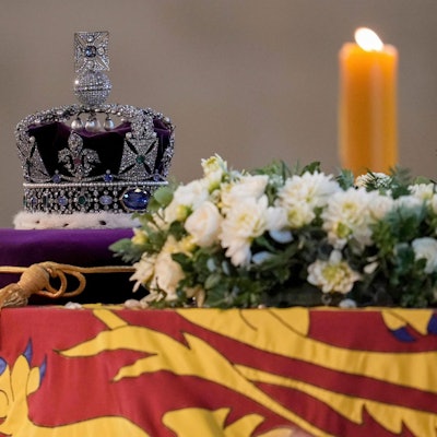 Queen Sarg dpa 160922