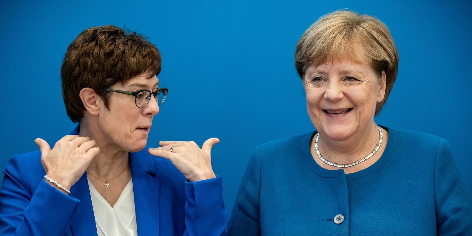 AKK und Angela Merkel