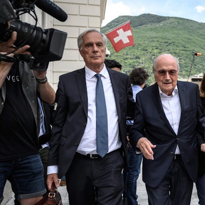 Blatter und Tochter