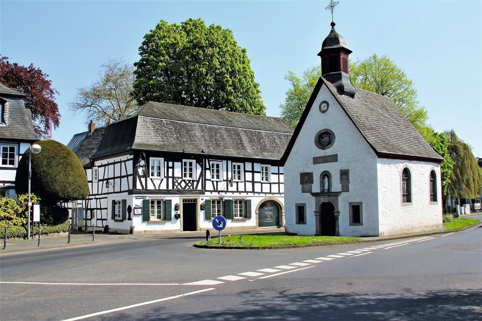 TOUR 15 Rhönorf - Kapellchen Foto Stadt Bad Honnef