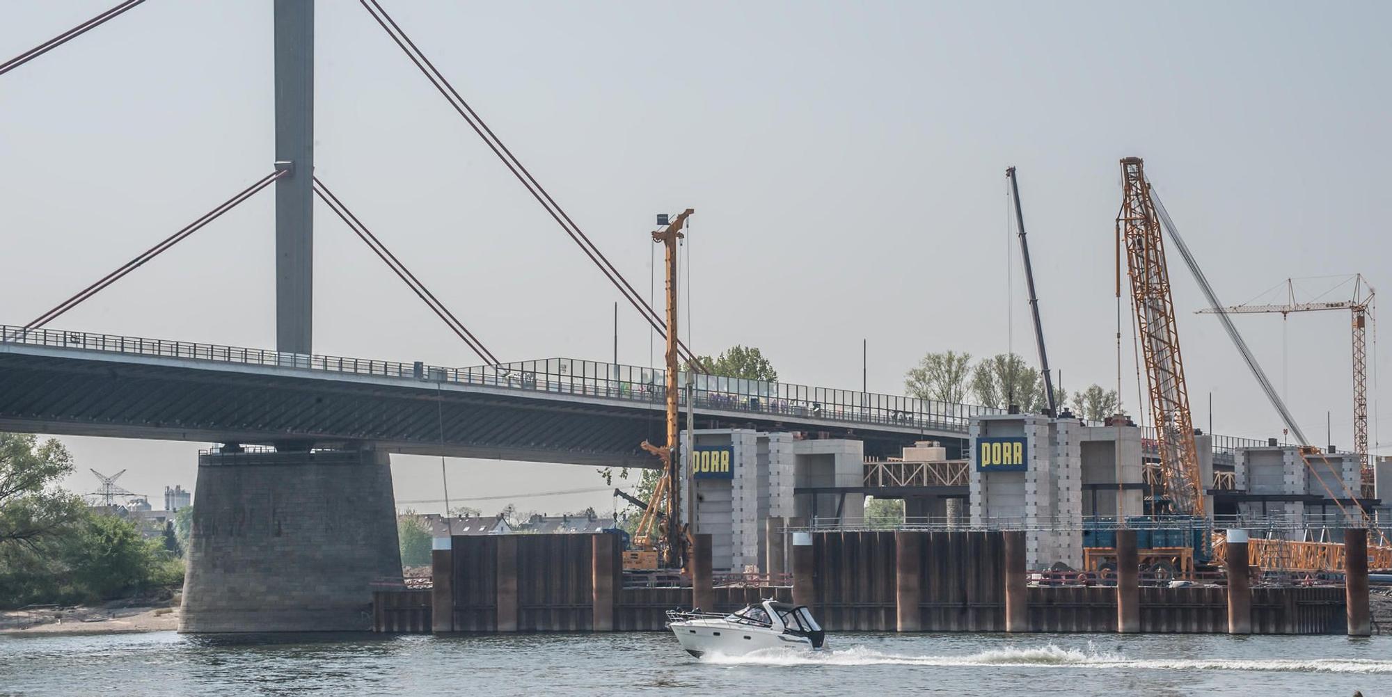 Leverkusener Brücke KRIEGER