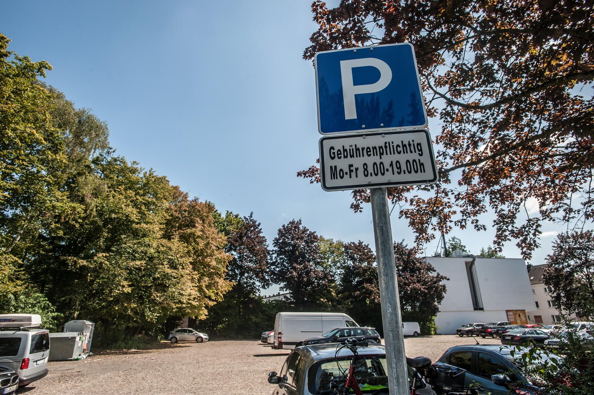 leverkusen-parkplatz--ALF_3463