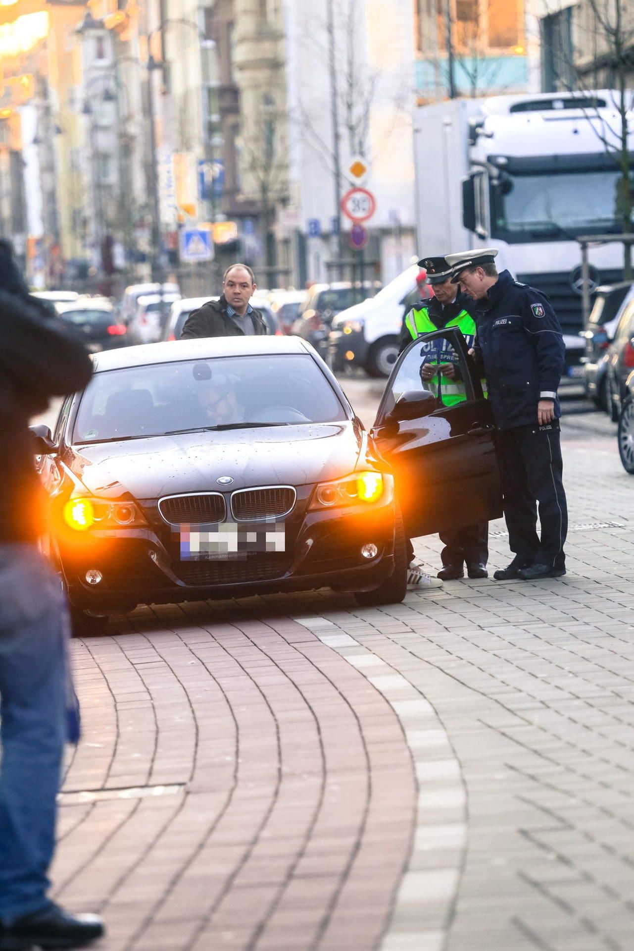 Falschparker_Radweg_5 (1)