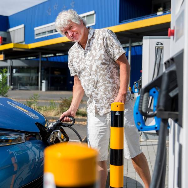 Jürgen Becker Tankstelle