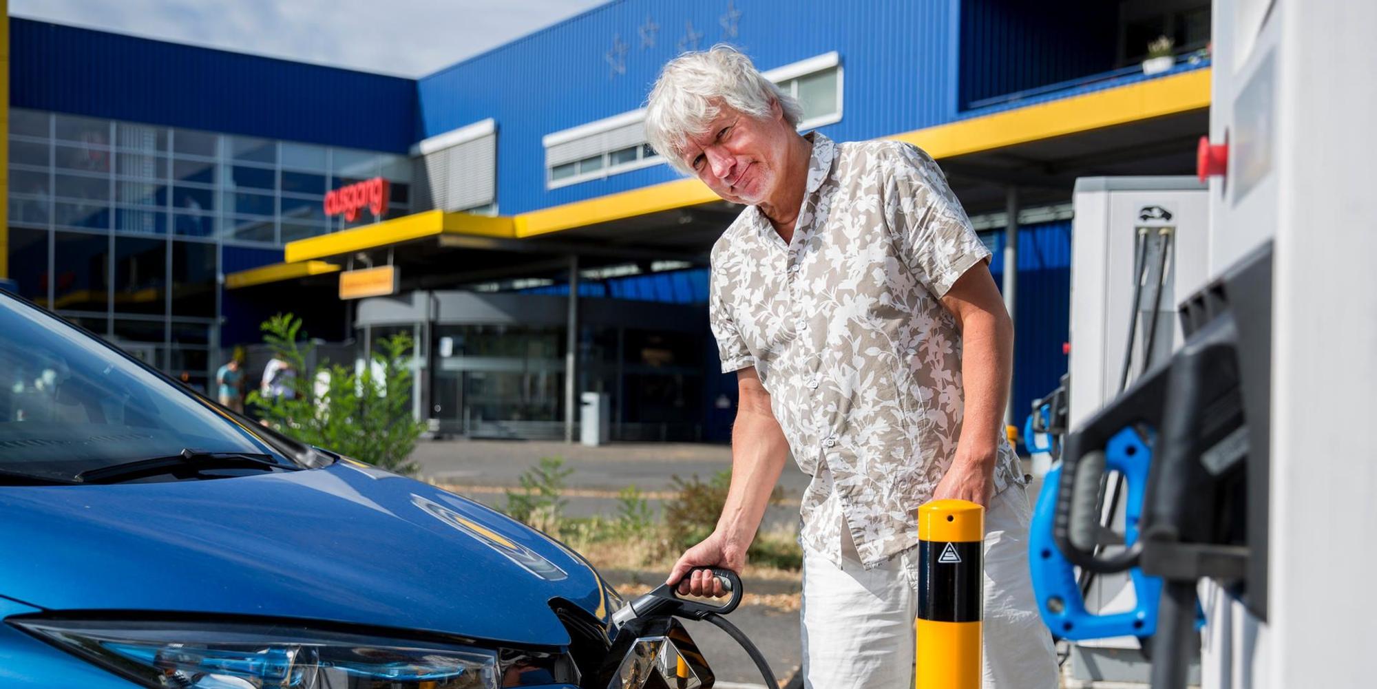 Jürgen Becker Tankstelle