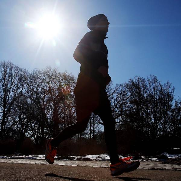 Jogging_im_Winter_Symbol_34060165