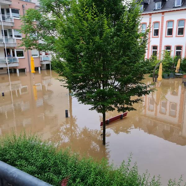 Woellner-Stift Hochwasser Archiv