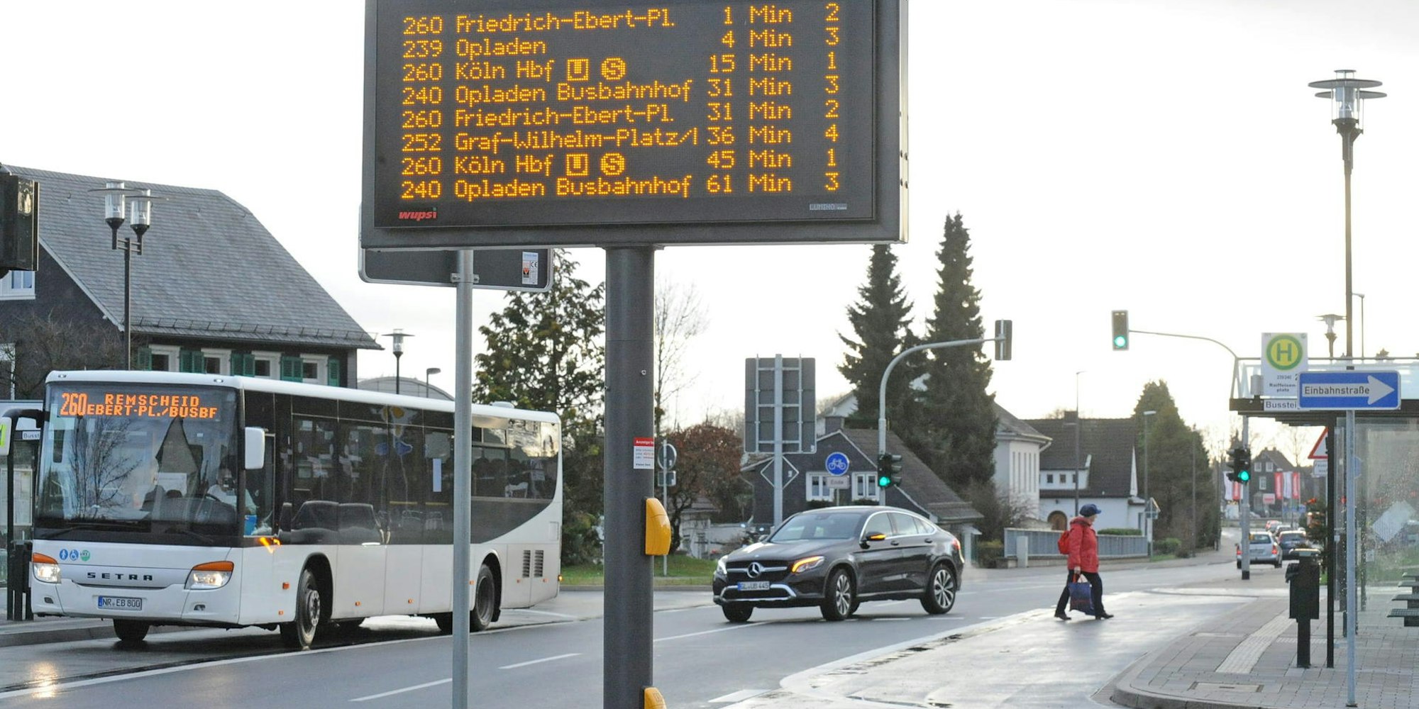 wu-raiffeisenplatz_(1)