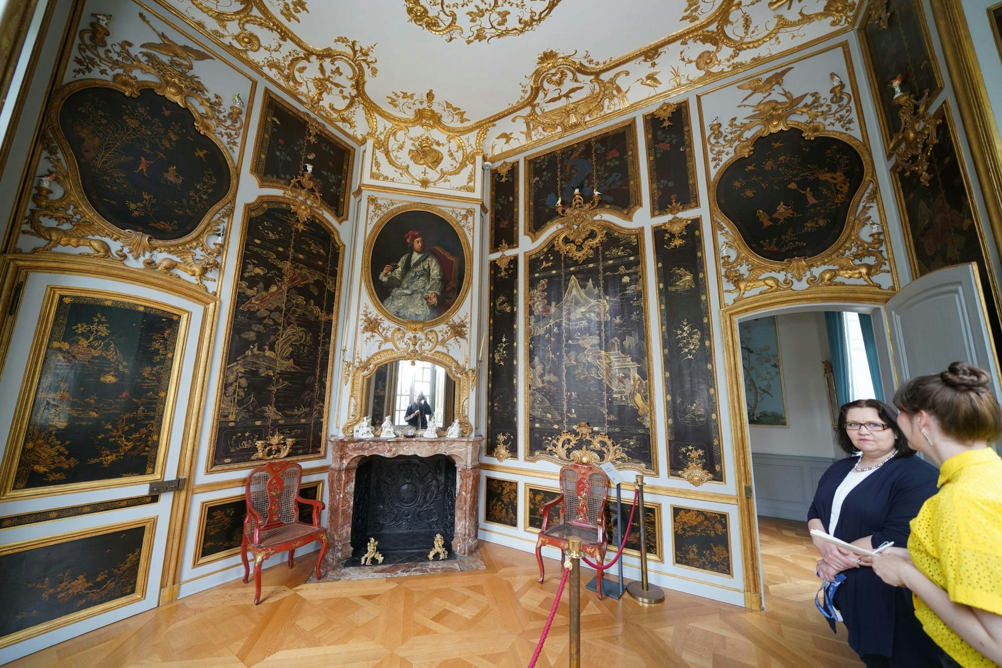 Lackkabinett Augustusburg Vogel