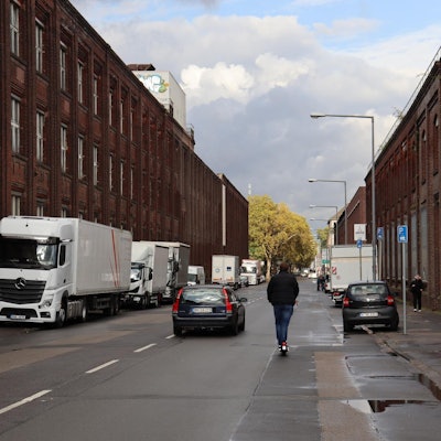 Neue Straßenbahn Mülheimer SÜden