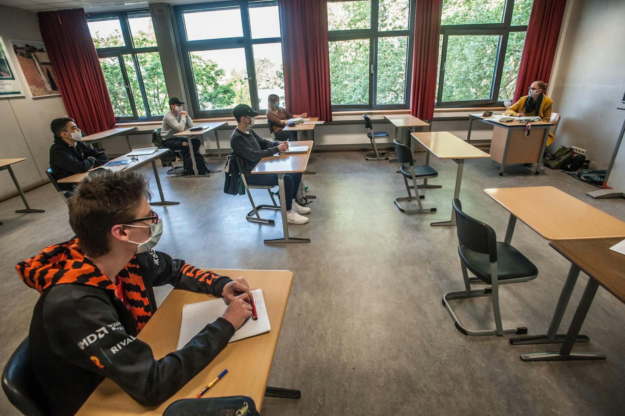 Leverkusen Schule Corona Symbol_002