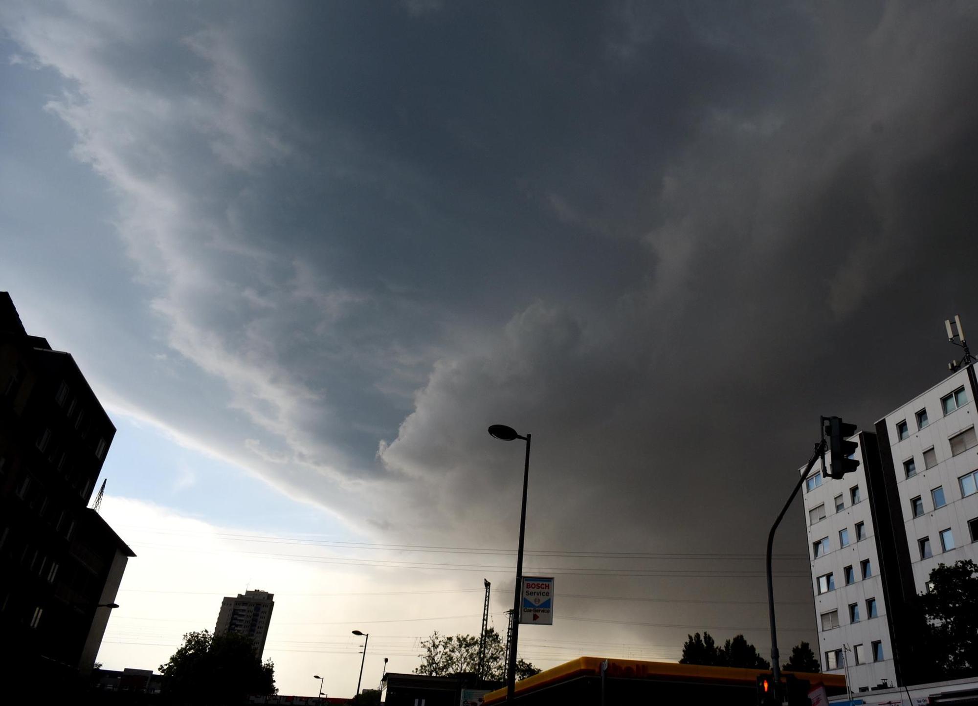 Gewitterfront Südstadt