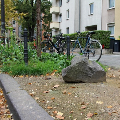Steine im Agnesviertel