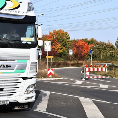 Hürth Sperrung Bauhaus Kreisel