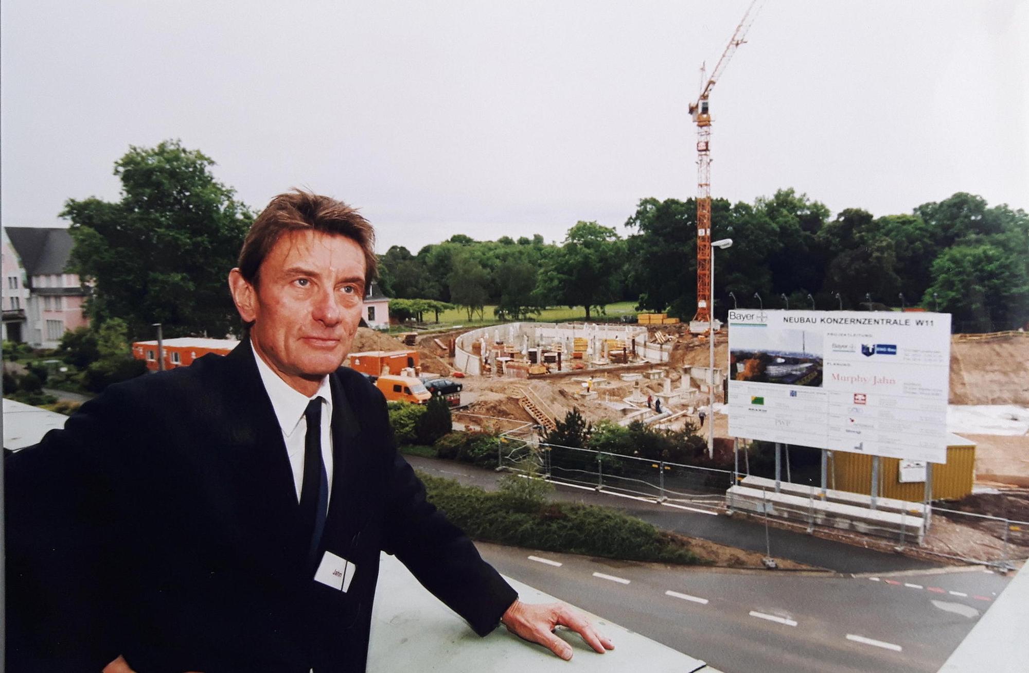 LE_helmut-jahn