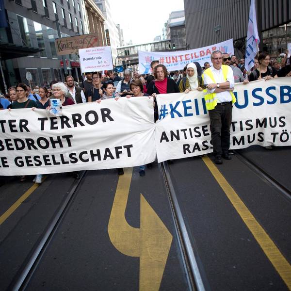 Rechter Terror Banner