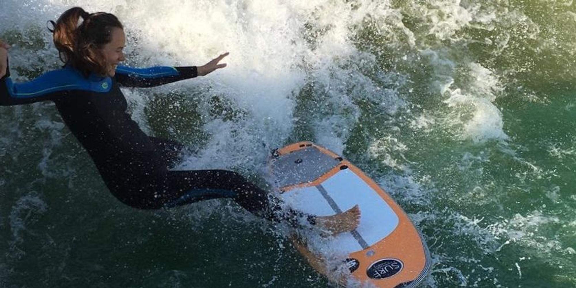 Laura Surf Welle
