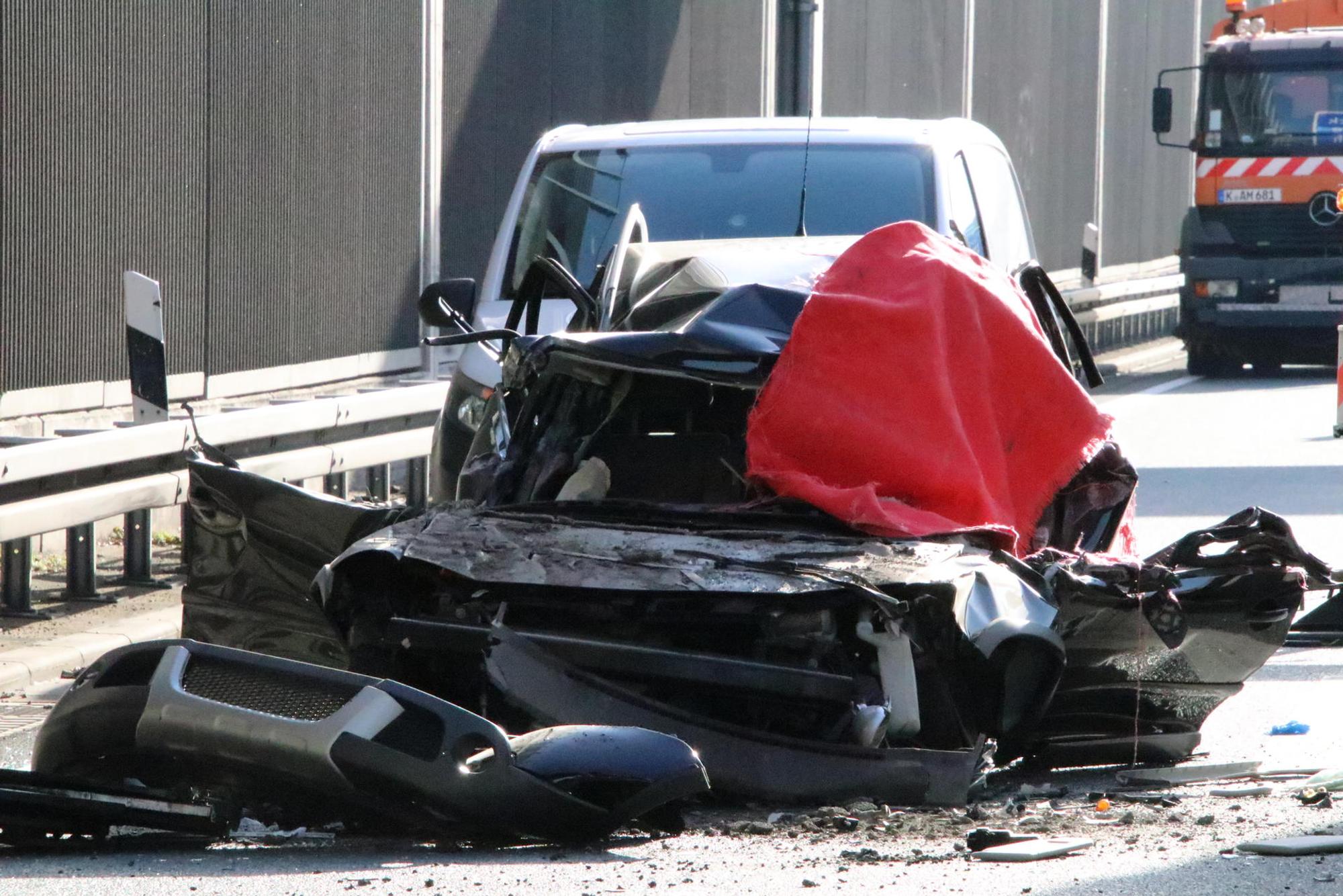 UNfall A3 Dellbrück
