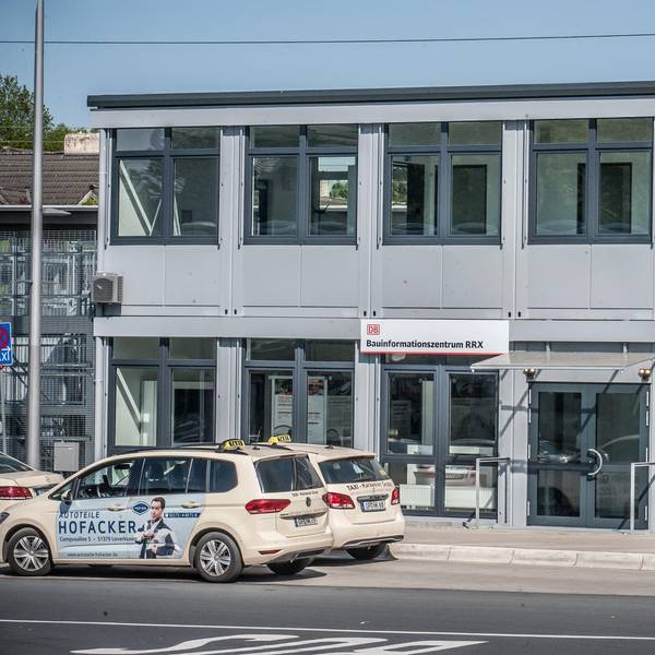 Bahnhof LEV