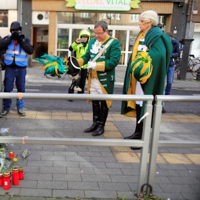 kra_trauerchlodwig003