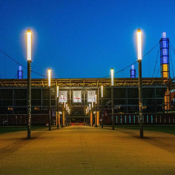 Ukraine Stadion WEISER 270222
