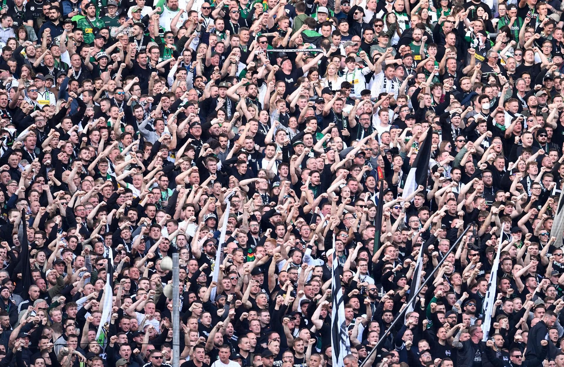 gladbach fans derby