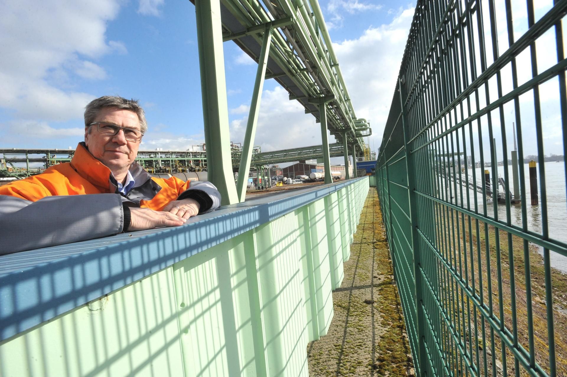 hochwasserwand-chempark