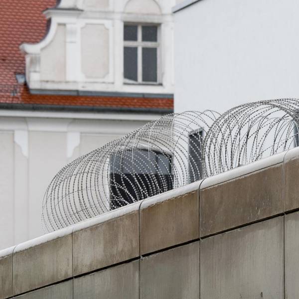 Stacheldraht Gefängnis
