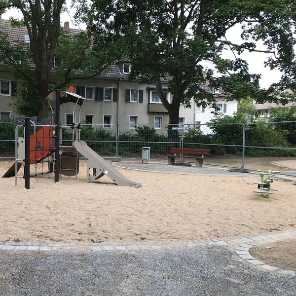 Spielplatz Erholungshauspark (4)