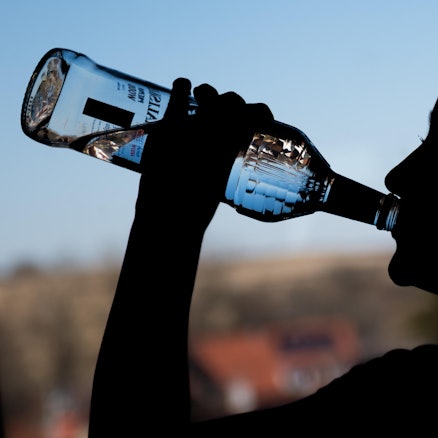 Alkoholkonsum_bei_Ju_74268107