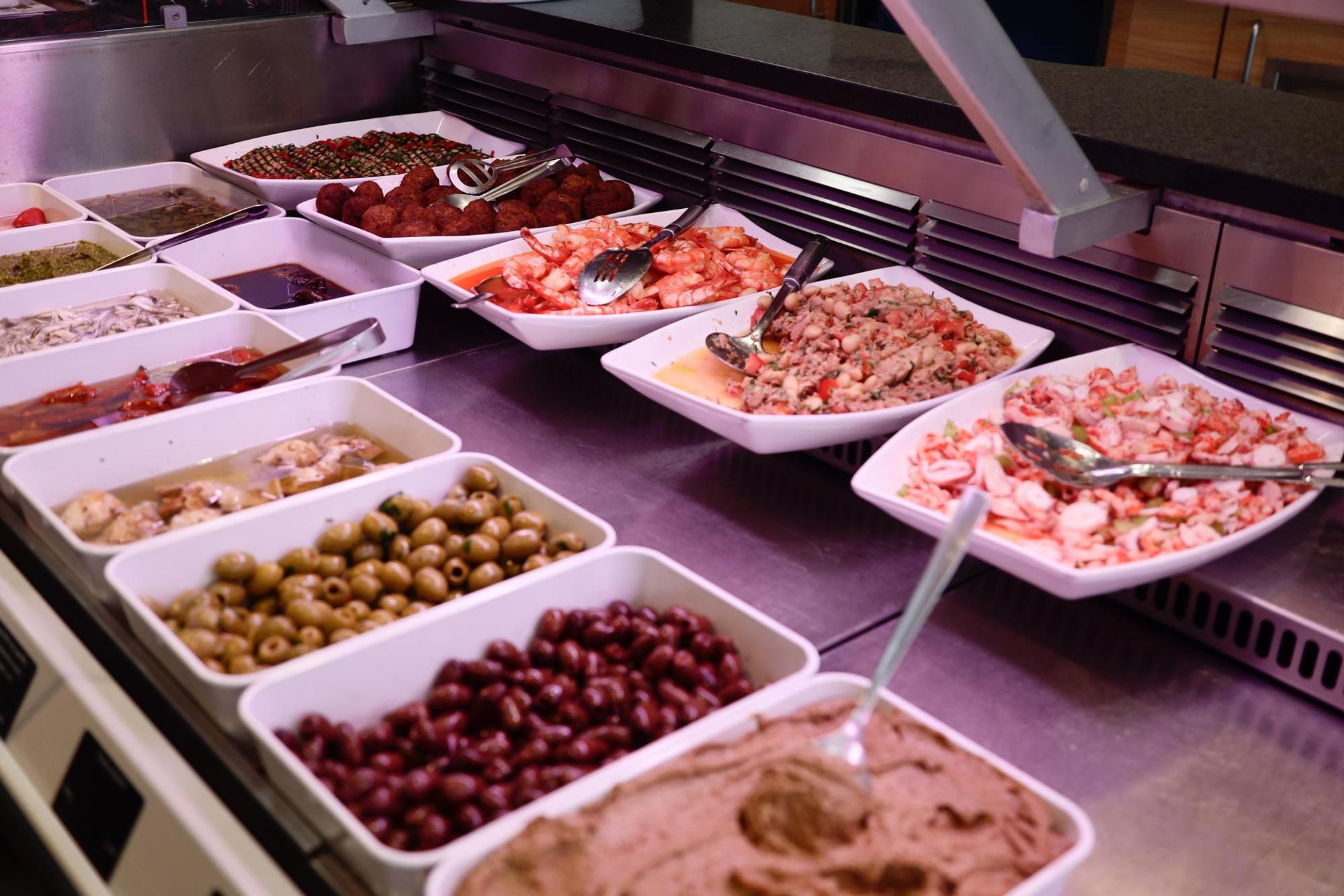 Gusto Italiano Floß Theke