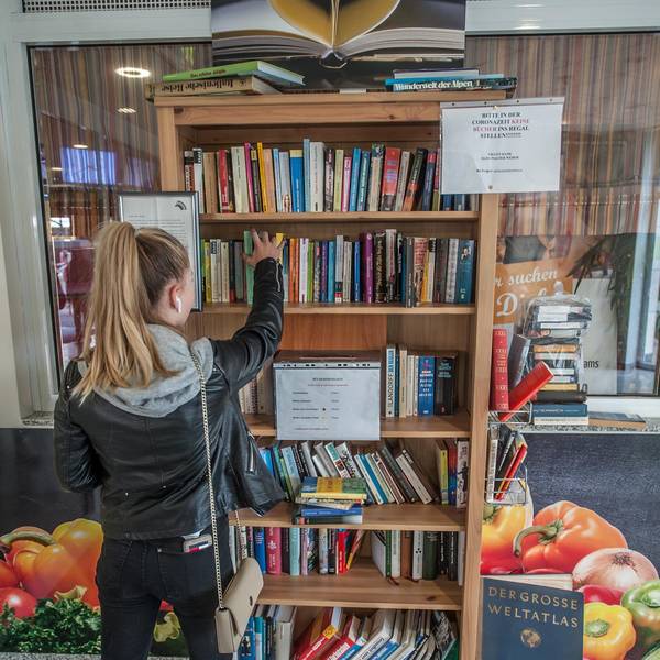 leverkusen-buecherschrank_ALF_2171