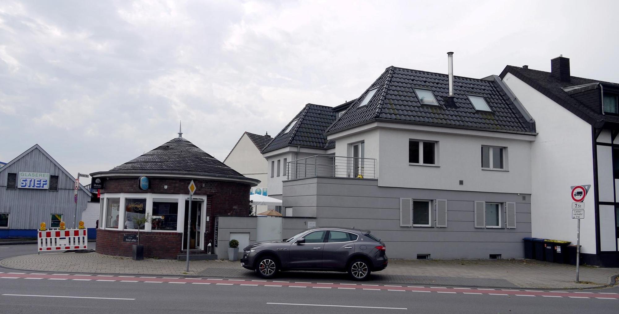 Tankstelle neu