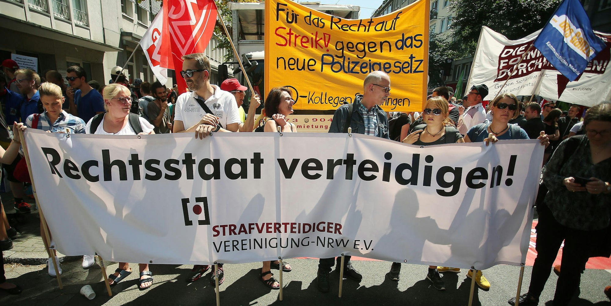 Demo düsseldorf