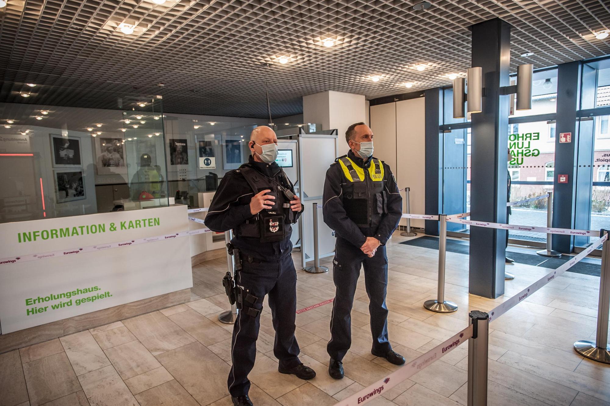 impfbeginn-corona-impfzentrum_leverkusen__ALF_7152
