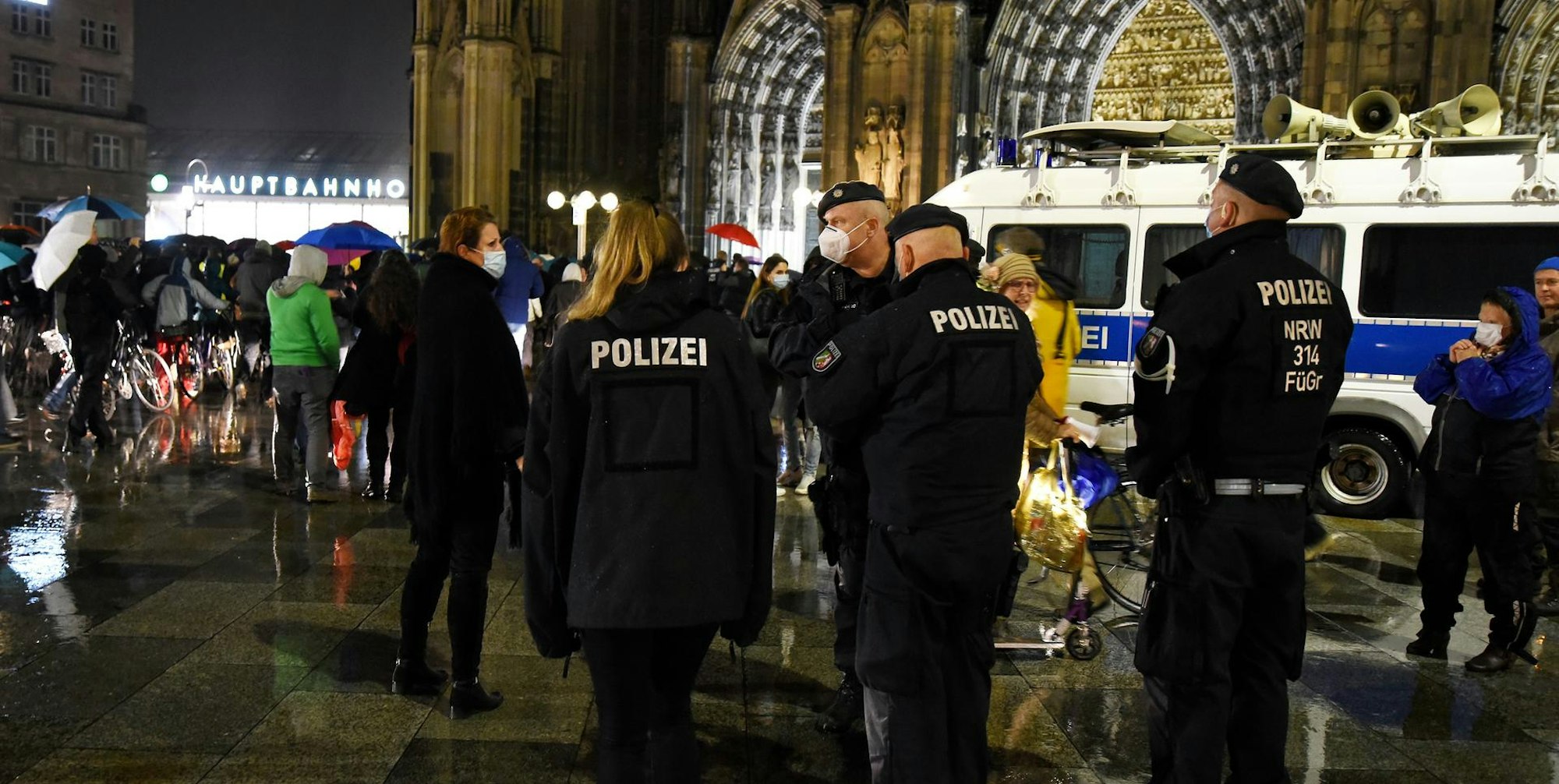 Montagsspaziergang Dom Köln 030122